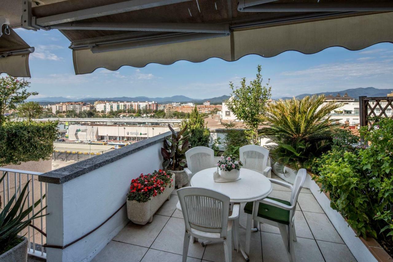 Appartement Atico Con Gran Terraza En El Corazon De Gérone Extérieur photo